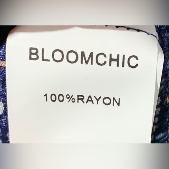 New W/O Tag14/16 1X BloomChic Blue Red Floral Split Ruffled Ties.Tag came off - Picture 9 of 10